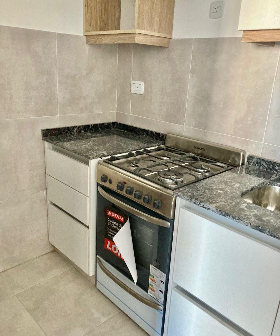 Foto de Alquiler Departamento 2 Ambientes en Saenz Peña. America 347, imagen 3
