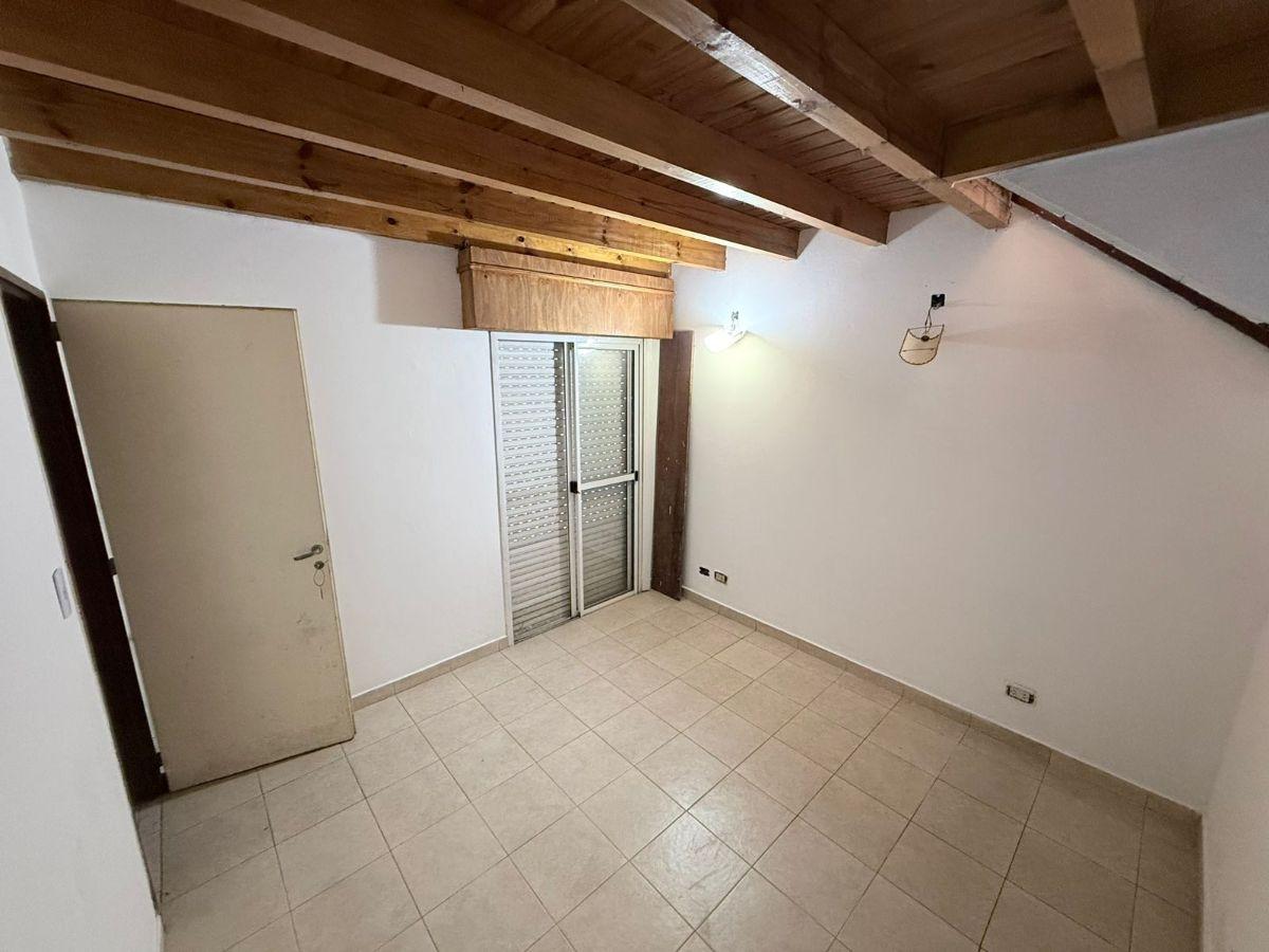 Foto de Alquiler - PH 3 Ambientes con Patio en Villegas 1323,Villa Maipú, imagen 2