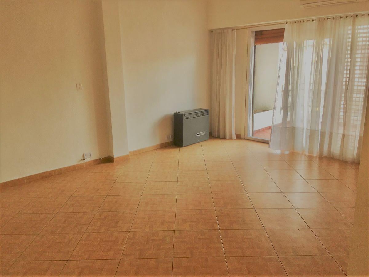 Foto de ALQUILER PH 5 AMBIENTES CON GARAGE EN CASEROS, imagen 3