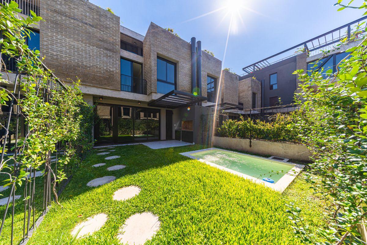 Foto de Wilde 455 bis. Casa en venta de 3 dormitorio. Jardin, pileta y parrilla, imagen 3