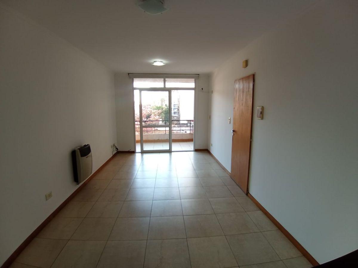 Foto de Zeballos 219 - Departamento de 1 dormitorio con cochera en Barrio Martin, imagen 2