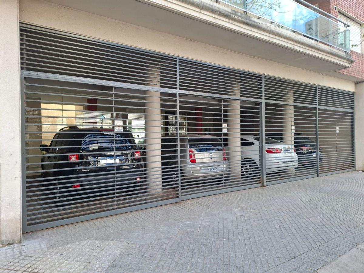 Foto de Rodriguez esquina Rioja - Fácil acceso sobre Rioja - PB de edficio, imagen 2
