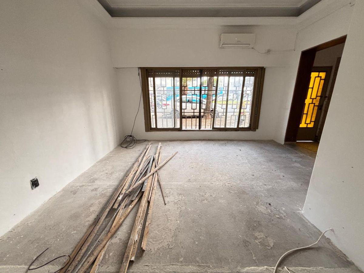Foto de Casa en PB en PH a reciclar - Patio - Av. Francia 1659, imagen 4