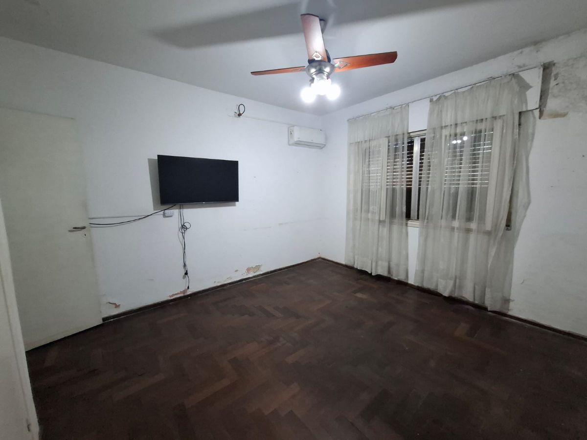 Foto de Carriego 1016 (Barrio Azcuénaga) - Casa 5 dormitorios - Necesita mejoras, imagen 5