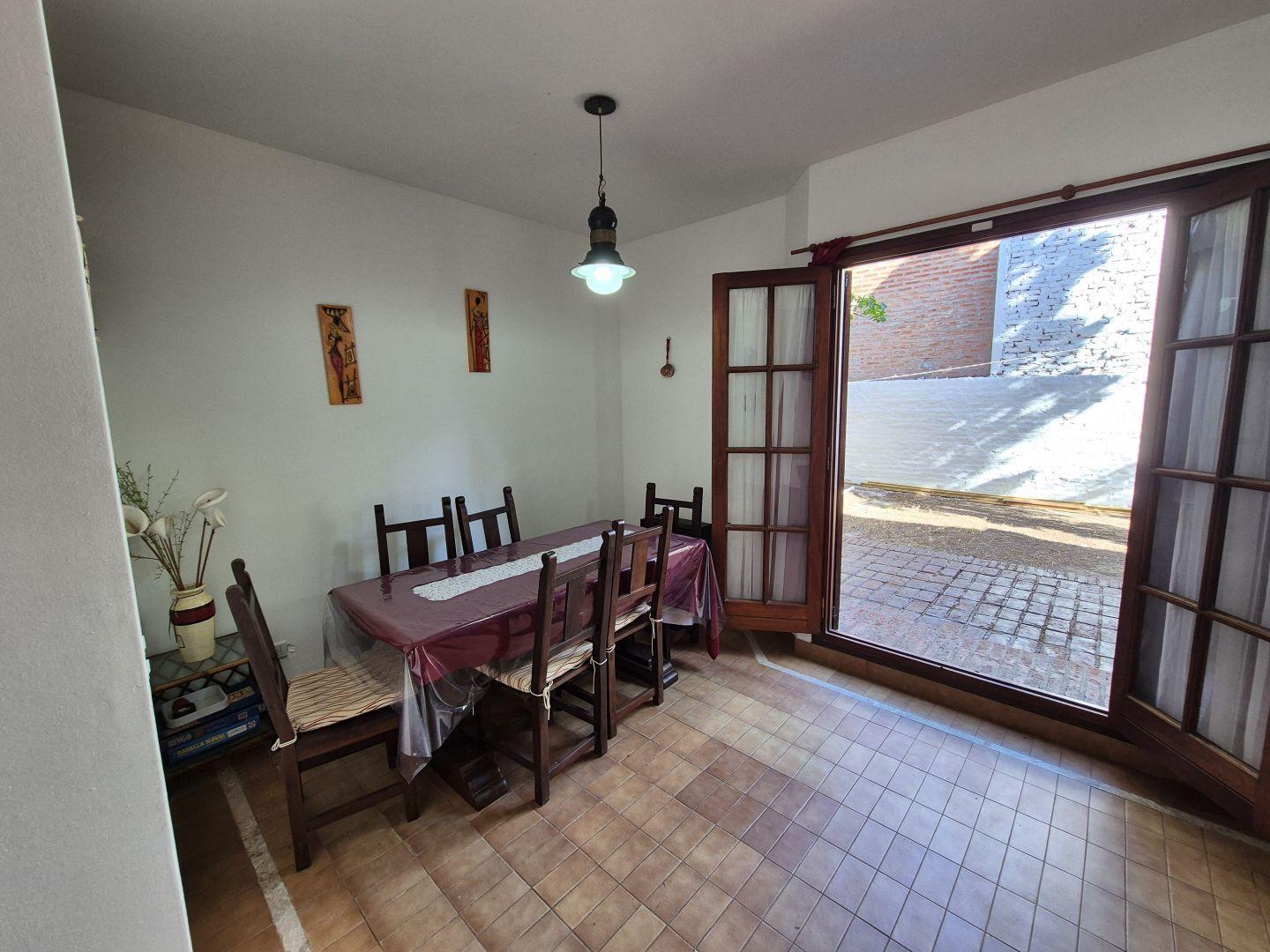 Dúplex con patio y parrilla zona dúplex Pinamar-FEBRERO 2026