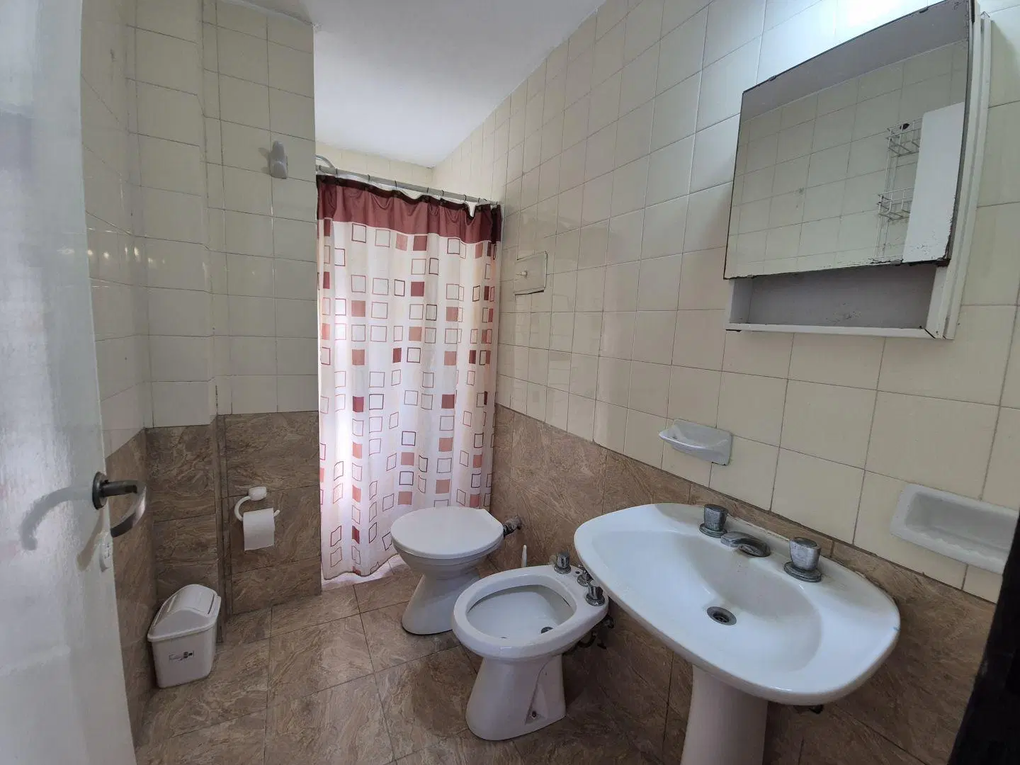 Venta departamento 3 amb con cochera Zona Duplex Pinamar 3