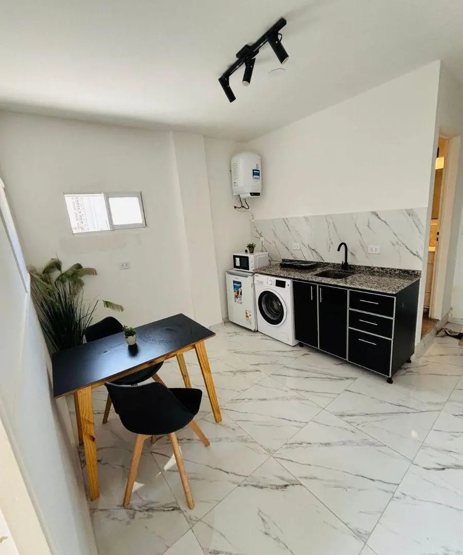 Se alquila un departamento de 2 ambientes amoblado super luminoso - Balvanera 4