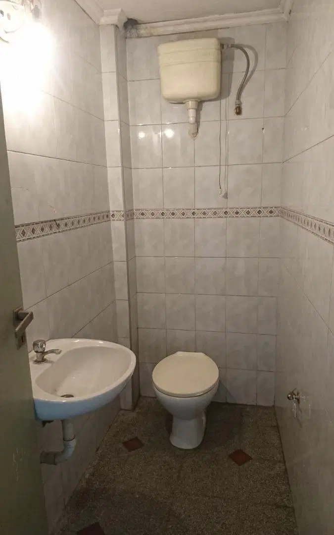 Se alquila un local comercial - Chacarita 4