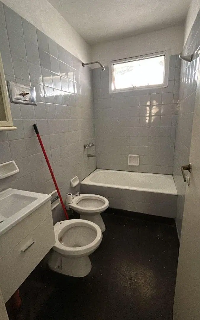 Oportunidad! Se vende un hermoso departamento de 3 ambientes al frente - Barracas 4