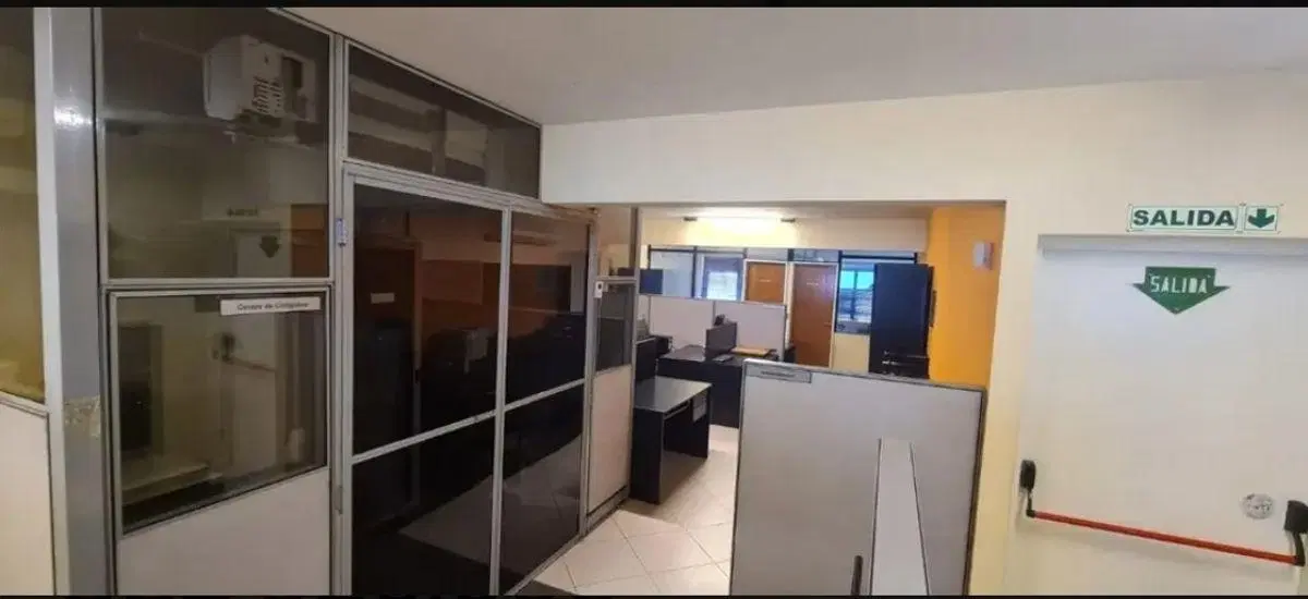 Se alquila un edificio para uso de oficina y depósito - Parque Patricios 4