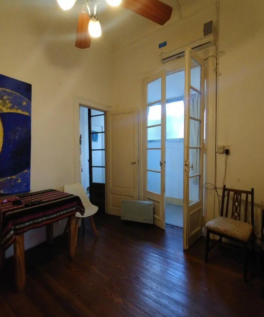 Se vende un departamento de 2 ambientes en PH - Apto Crédito - Barracas 3
