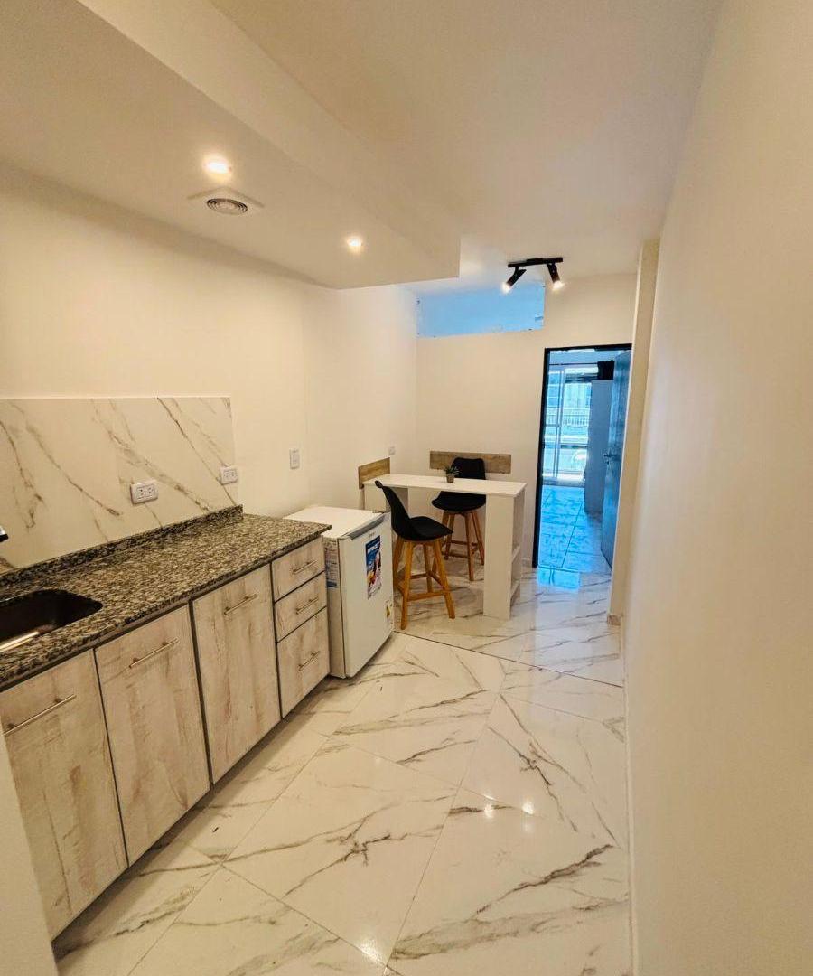 Foto de Se Alquila un Departamento Amoblado Impecable - San Nicolas, imagen 2