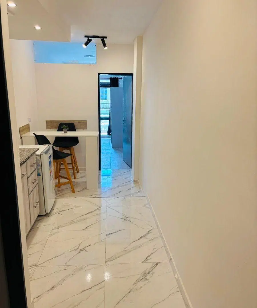 Se Alquila un Departamento Amoblado Impecable - San Nicolas 3