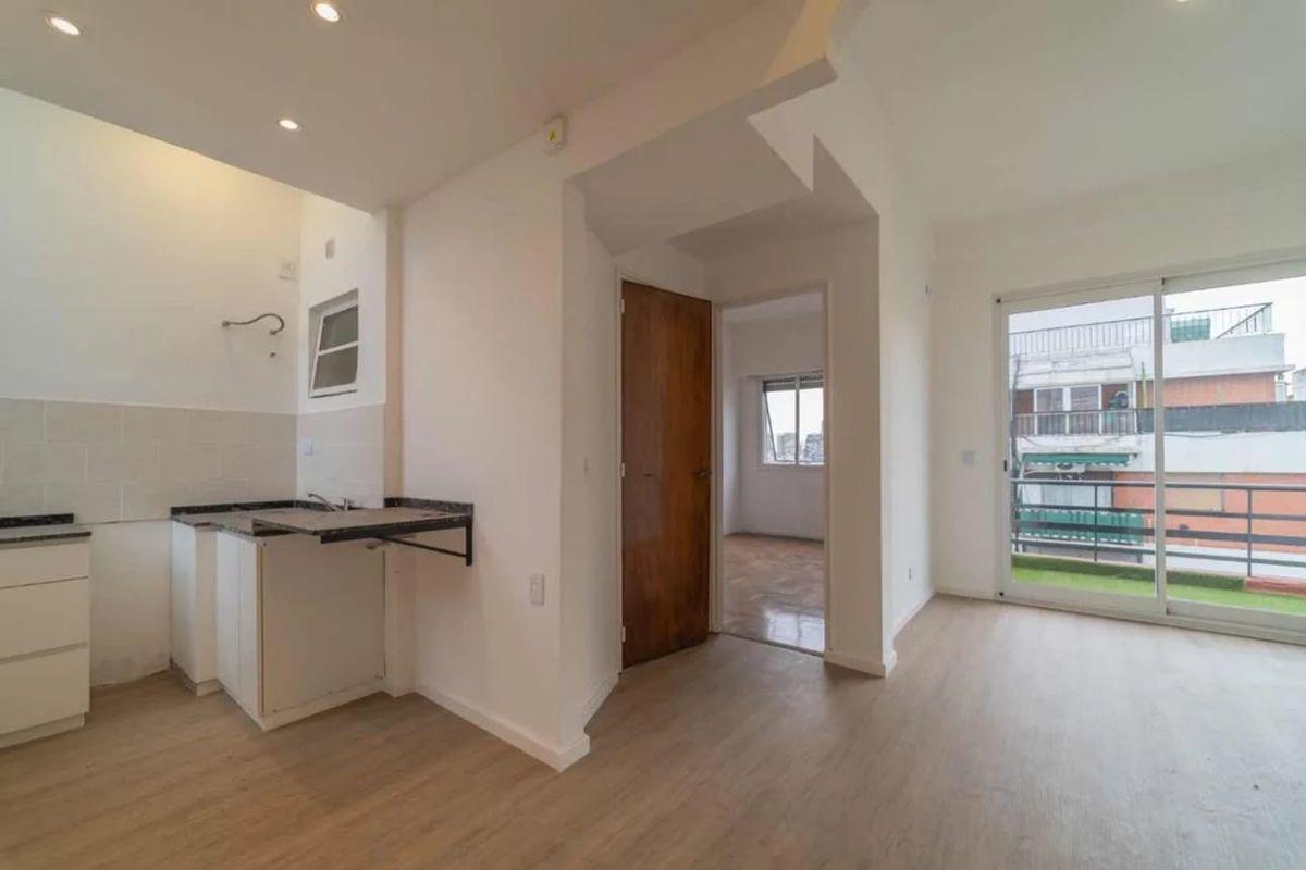 Foto de Se vende un hermoso departamento de 2 ambientes con balcón - San Telmo, imagen 5