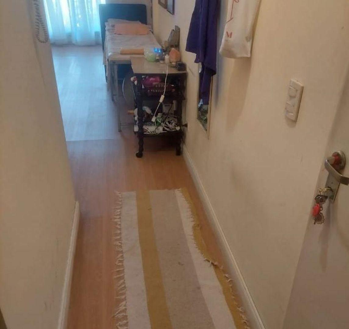 Foto de Se vende un departamento monoambiente con balcón - Parque Avellaneda, imagen 4