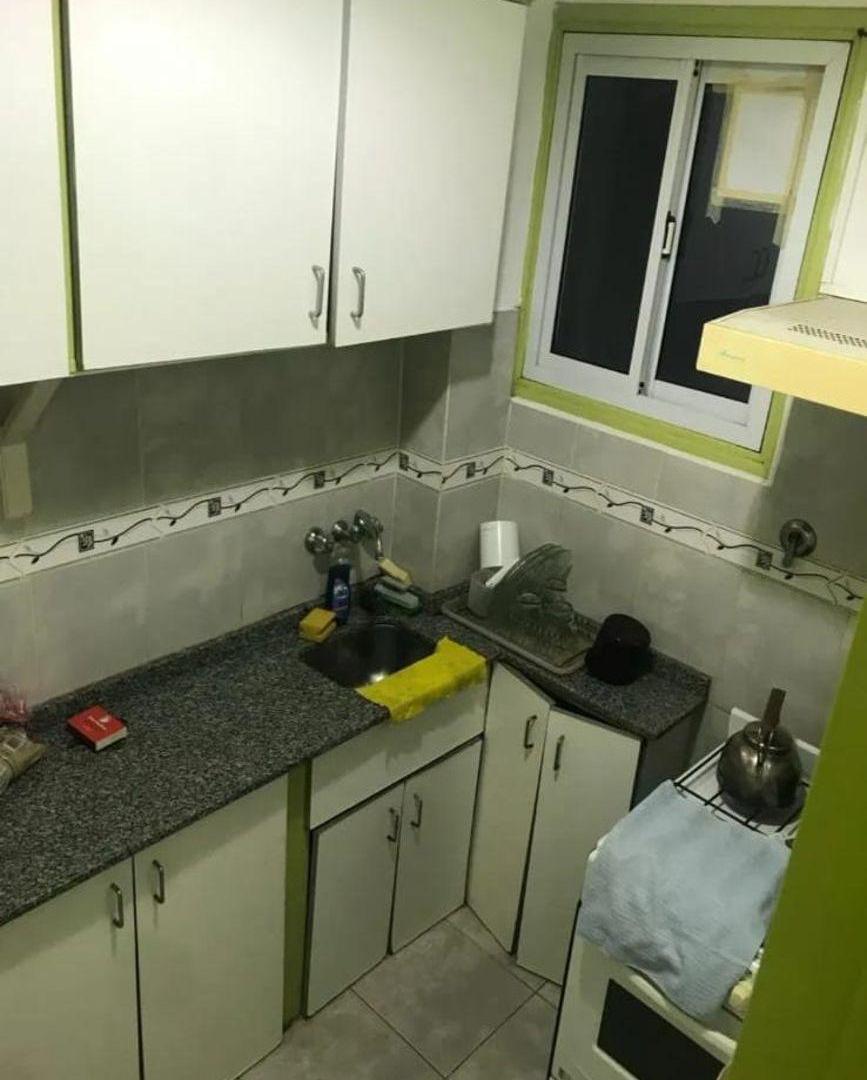 Foto de Oportunidad! Se vende un departamento de 3 ambientes - Balvanera, imagen 2