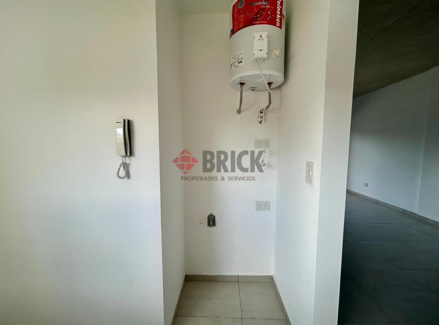 Foto de A estrenar 2 ambientes con parrilla en San Miguel, imagen 3
