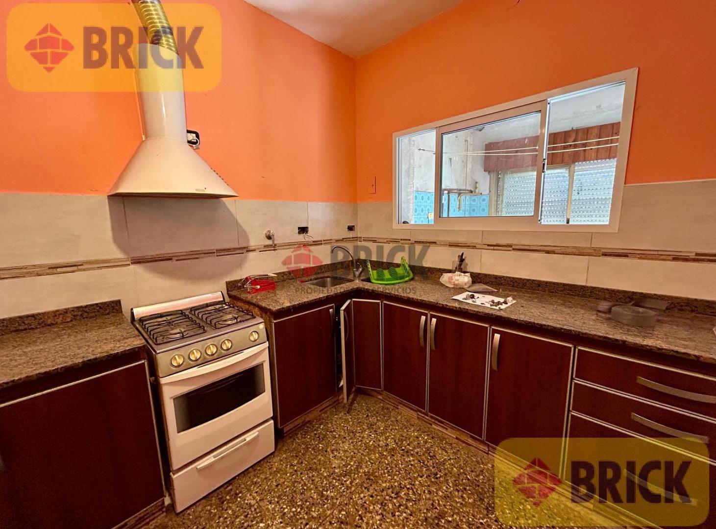 Foto de Casa en Villa Luzuriaga, imagen 1