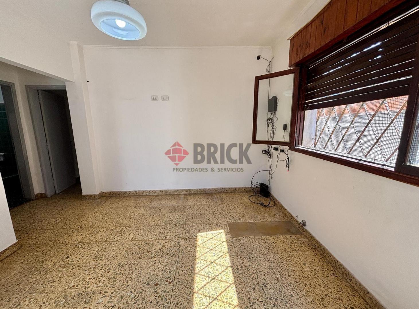 Foto de PH tipo casa LOCAL a metros del Hospital Posadas, imagen 4