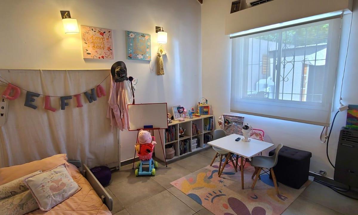 Foto de Casa en Venta, 4 Ambientes, en Barrio Saavedra, Zárate, imagen 2