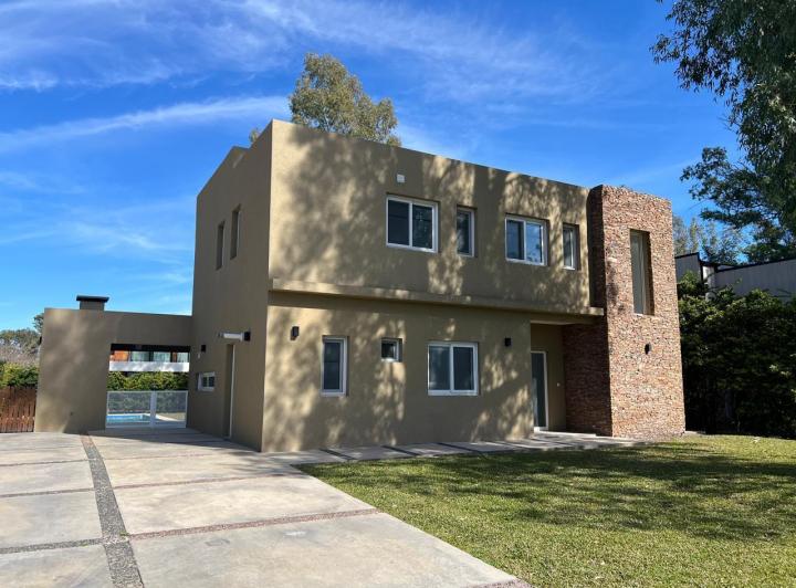 Casa en Alquiler, 3 Dormitorios, en Sofitel La Reserva Cardales, Campana 1