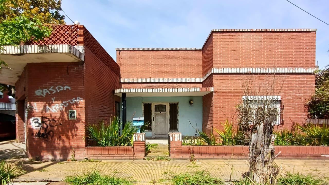 Casa en Venta, 4 Ambientes, con Local, en El Casco, Pacheco, Tigre, GBA Norte