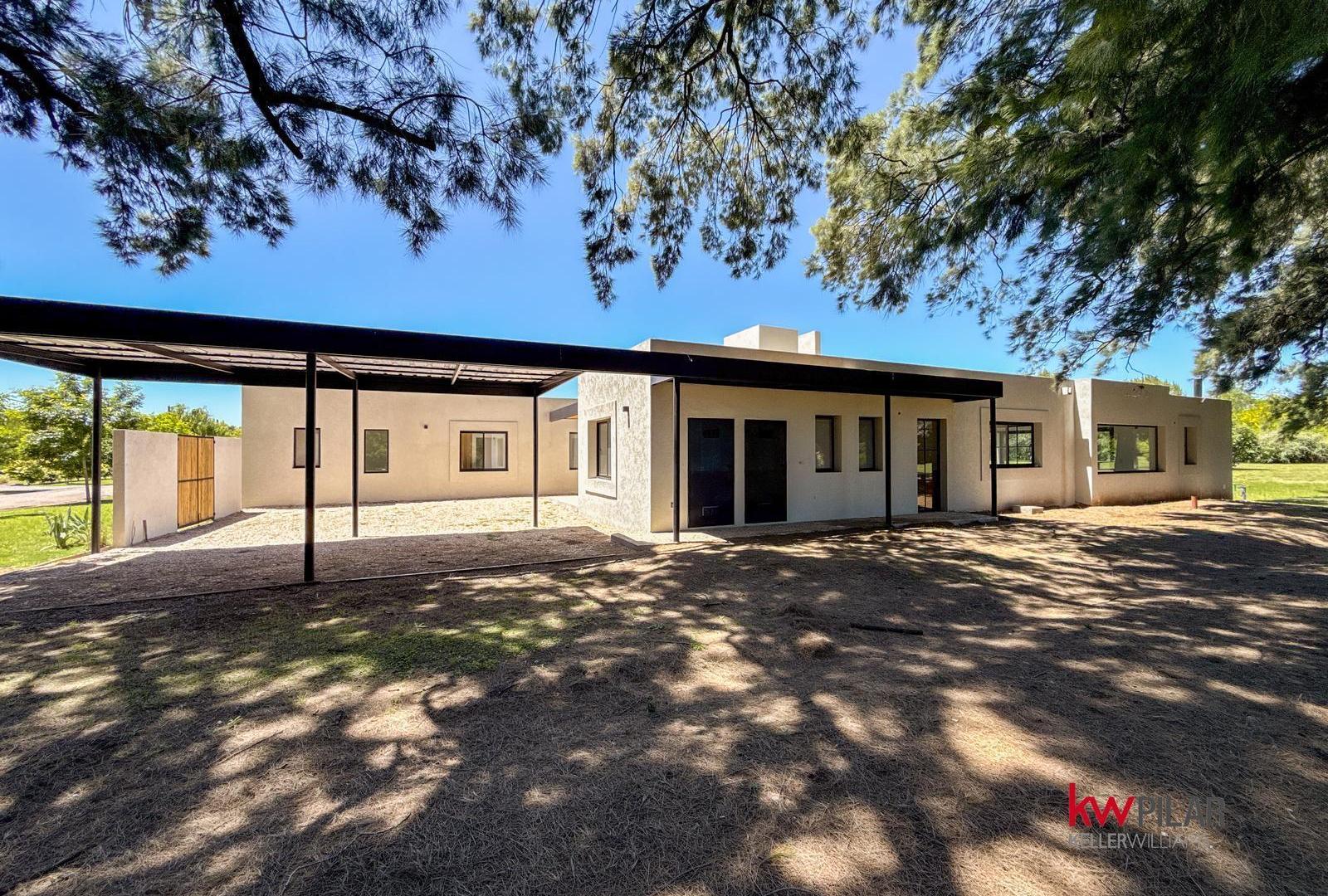 Casa en venta en La Esperanza, Club De Campo, General Rodriguez, GBA Oeste - 6 Ambientes