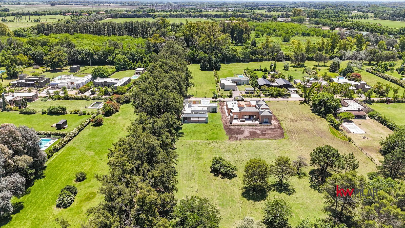 Casa en venta en La Esperanza, Club De Campo, General Rodriguez, GBA Oeste - 6 Ambientes