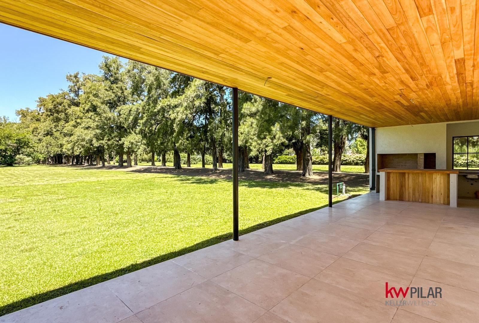 Casa en venta en La Esperanza, Club De Campo, General Rodriguez, GBA Oeste - 6 Ambientes
