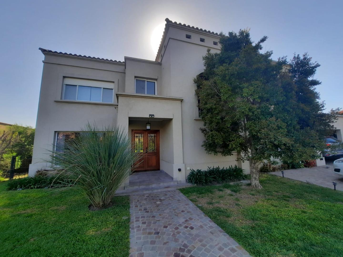 Foto de Casa en Alquiler Temporario, 5 Ambientes, en Talar del Lago 2, General, imagen 2