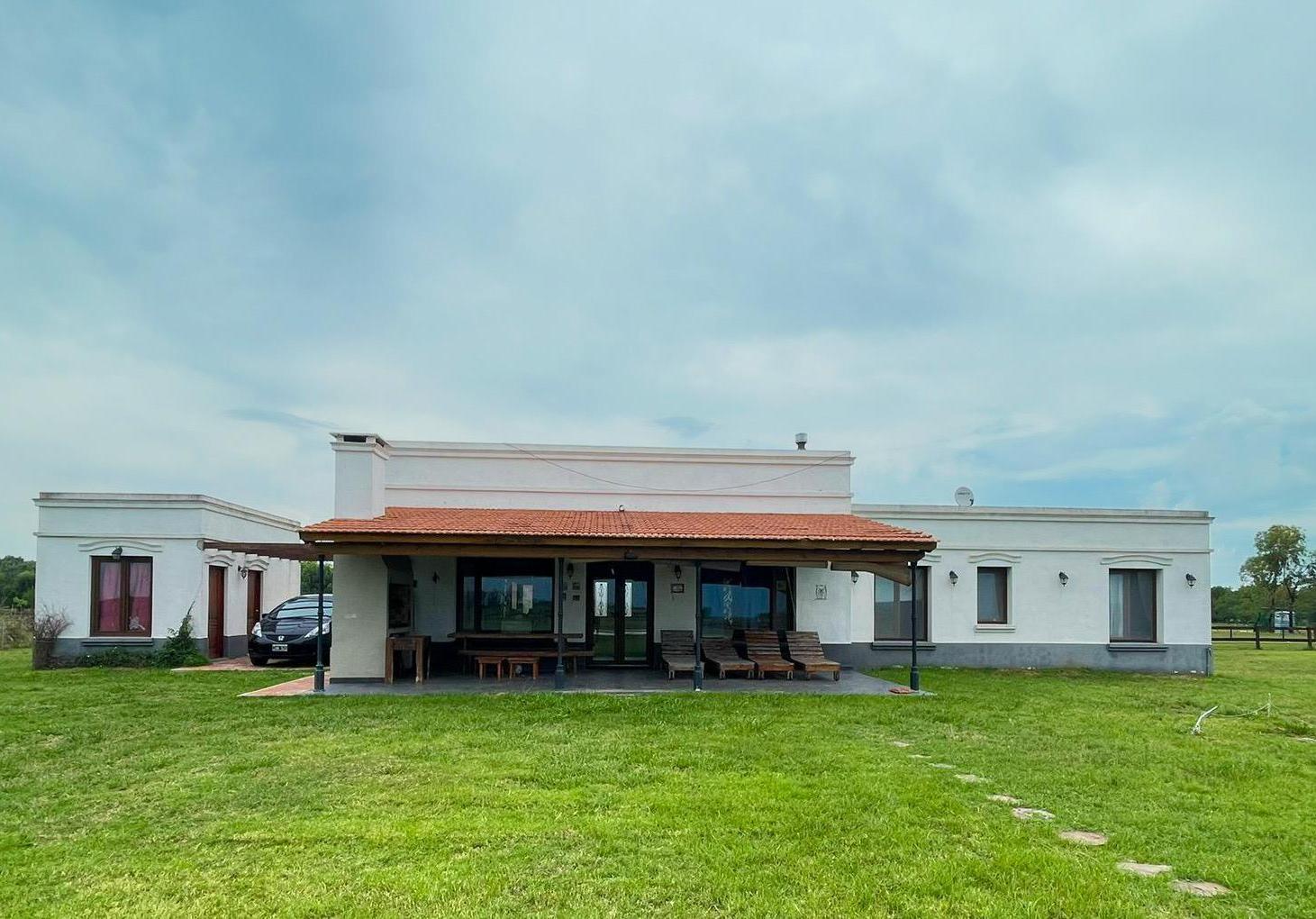 Casa en alquiler en Haras El Malacate, Exaltación de la Cruz - 4 Ambientes