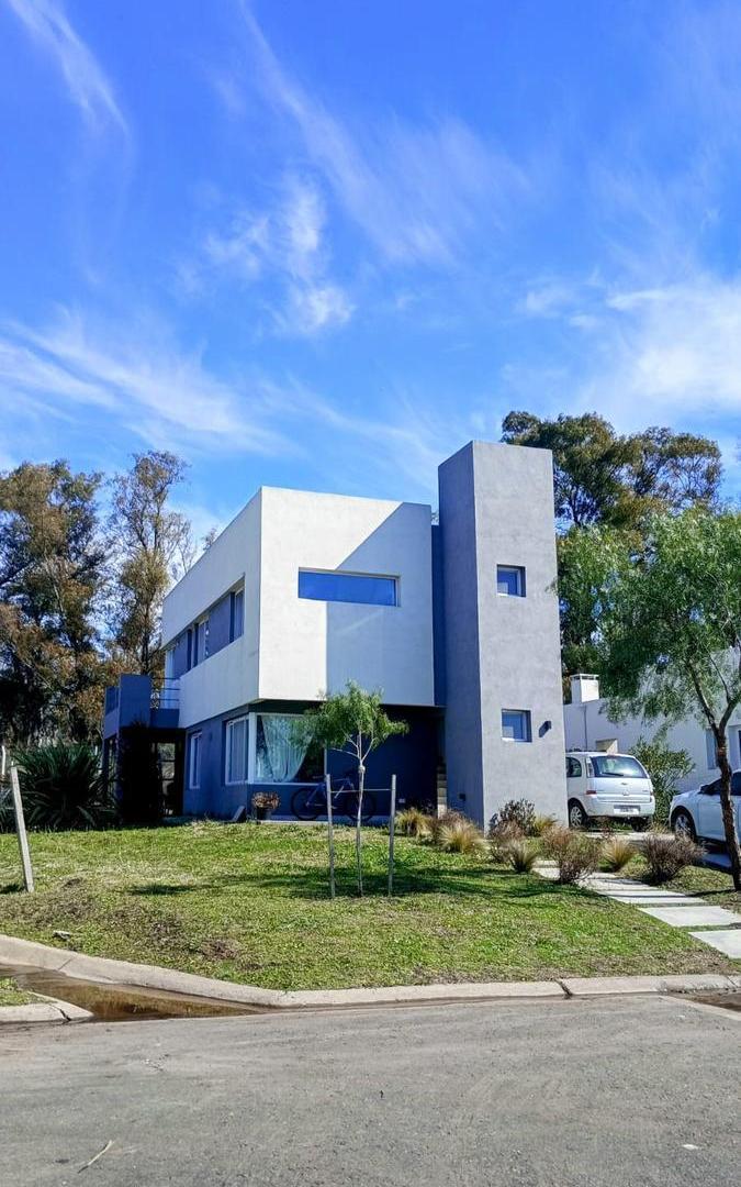 Casa en Venta, 4 Ambientes, en Santa Elena, Pilar del Este, GBA Norte