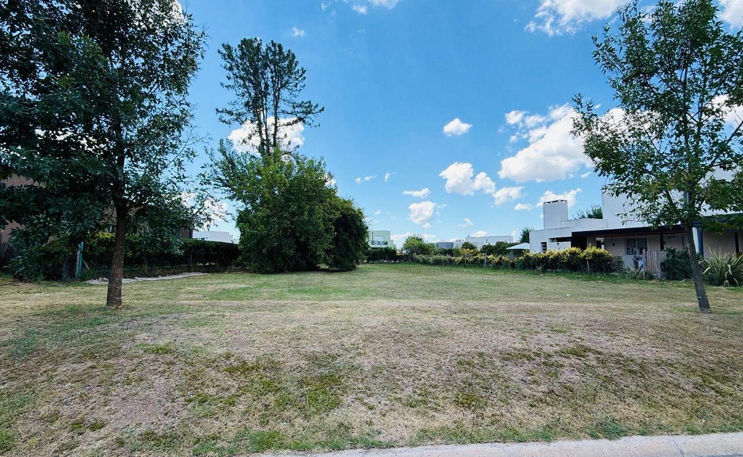 Lote en Venta, 827m2, en Haras Santa Maria, Escobar, GBA Norte
