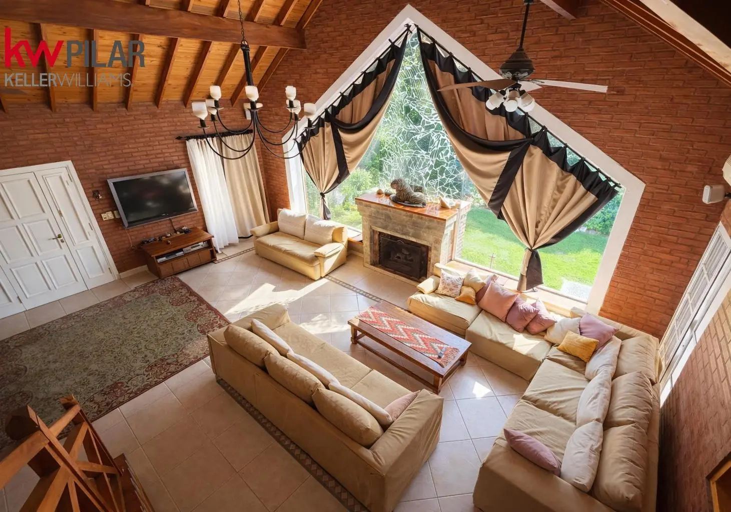 Casa en venta 7 Ambientes en C.C Mapuche, Pilar 3