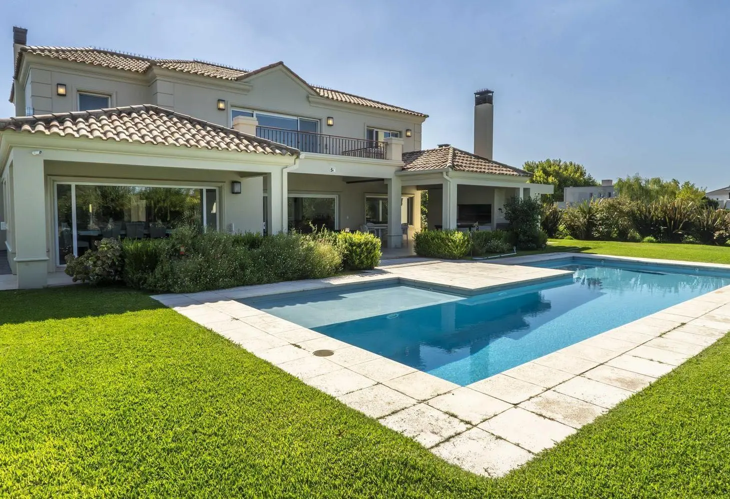 Casa en Venta Amoblada, 7 Ambientes, en Barrio Haras Santa María, Escobar, GBA Norte 3