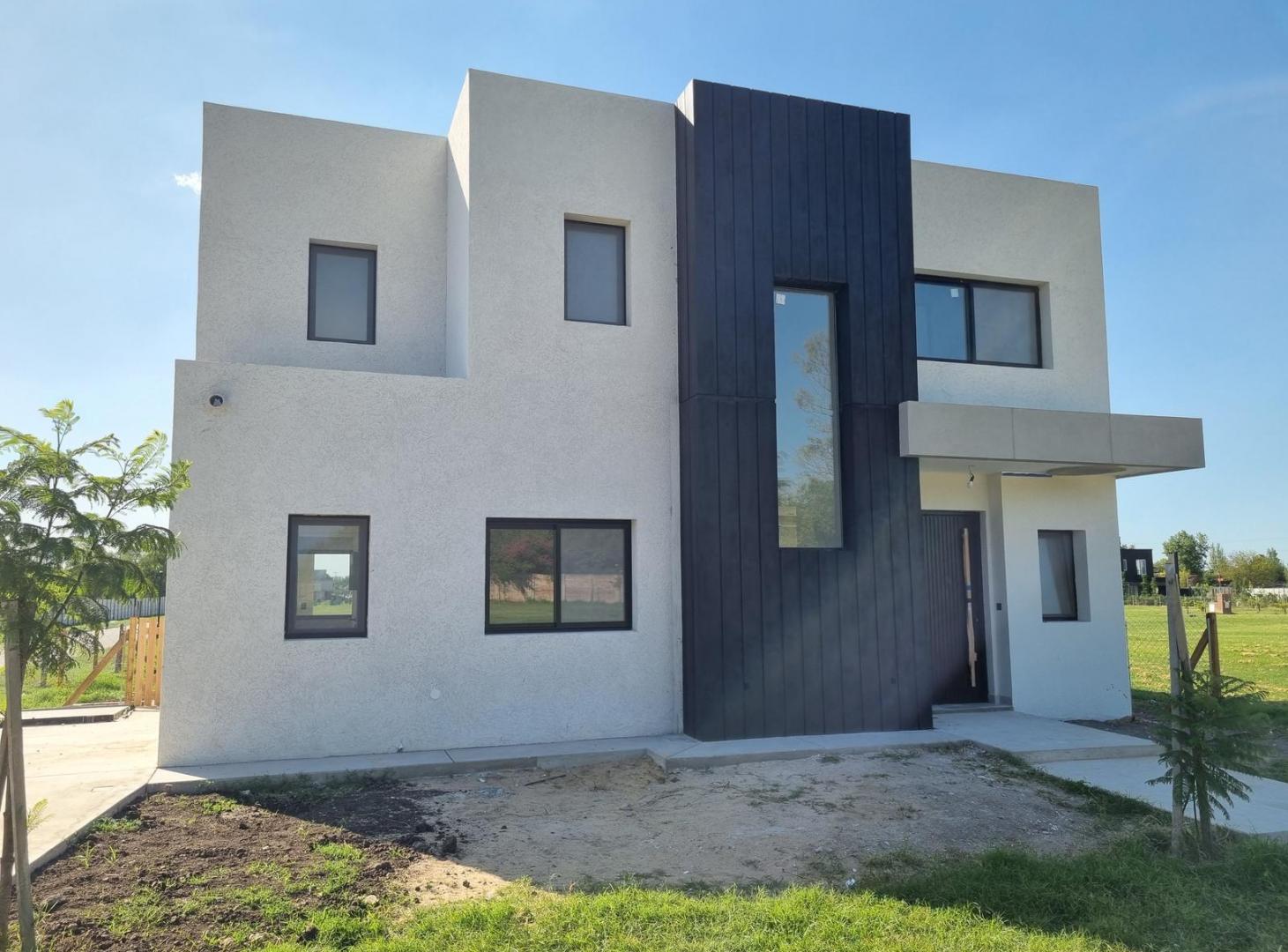 Casa en Venta, 5 Ambientes, en Barrio Privado El Olivar, Del Viso, Pilar, GBA Norte