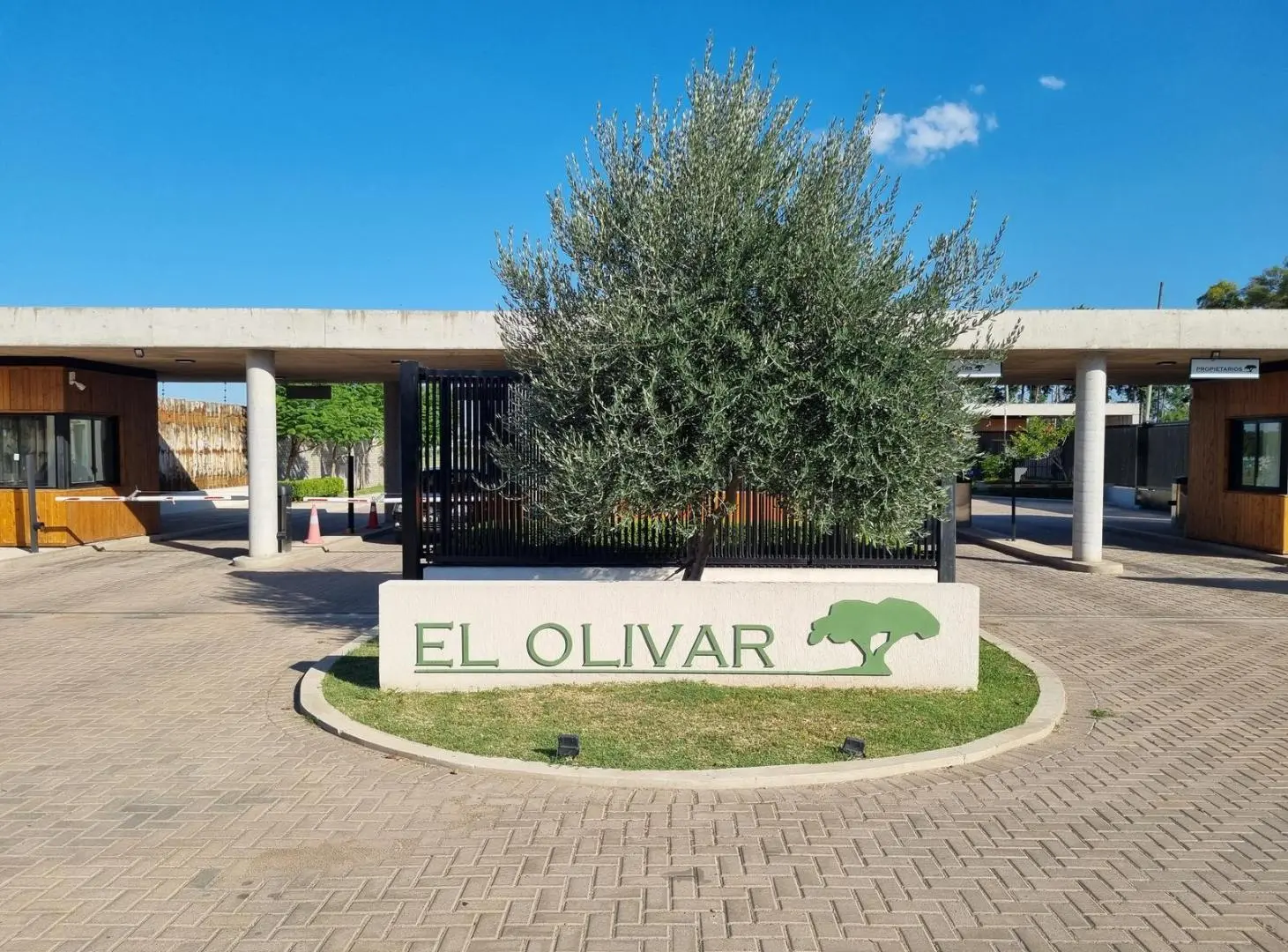 Casa en Venta, 5 Ambientes, en Barrio Privado El Olivar, Del Viso, Pilar, GBA Norte 2