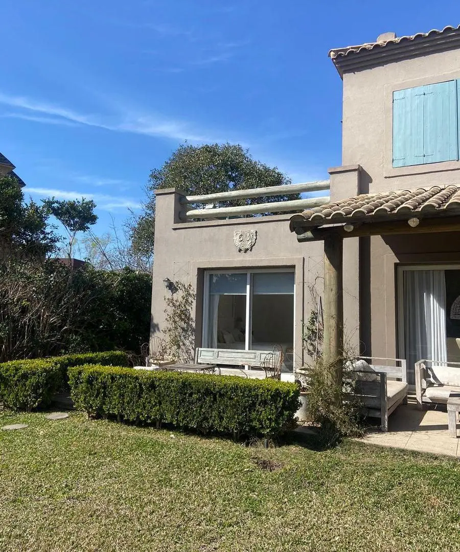 Casa en Venta 6 Ambientes en Ayres de Pilar 5