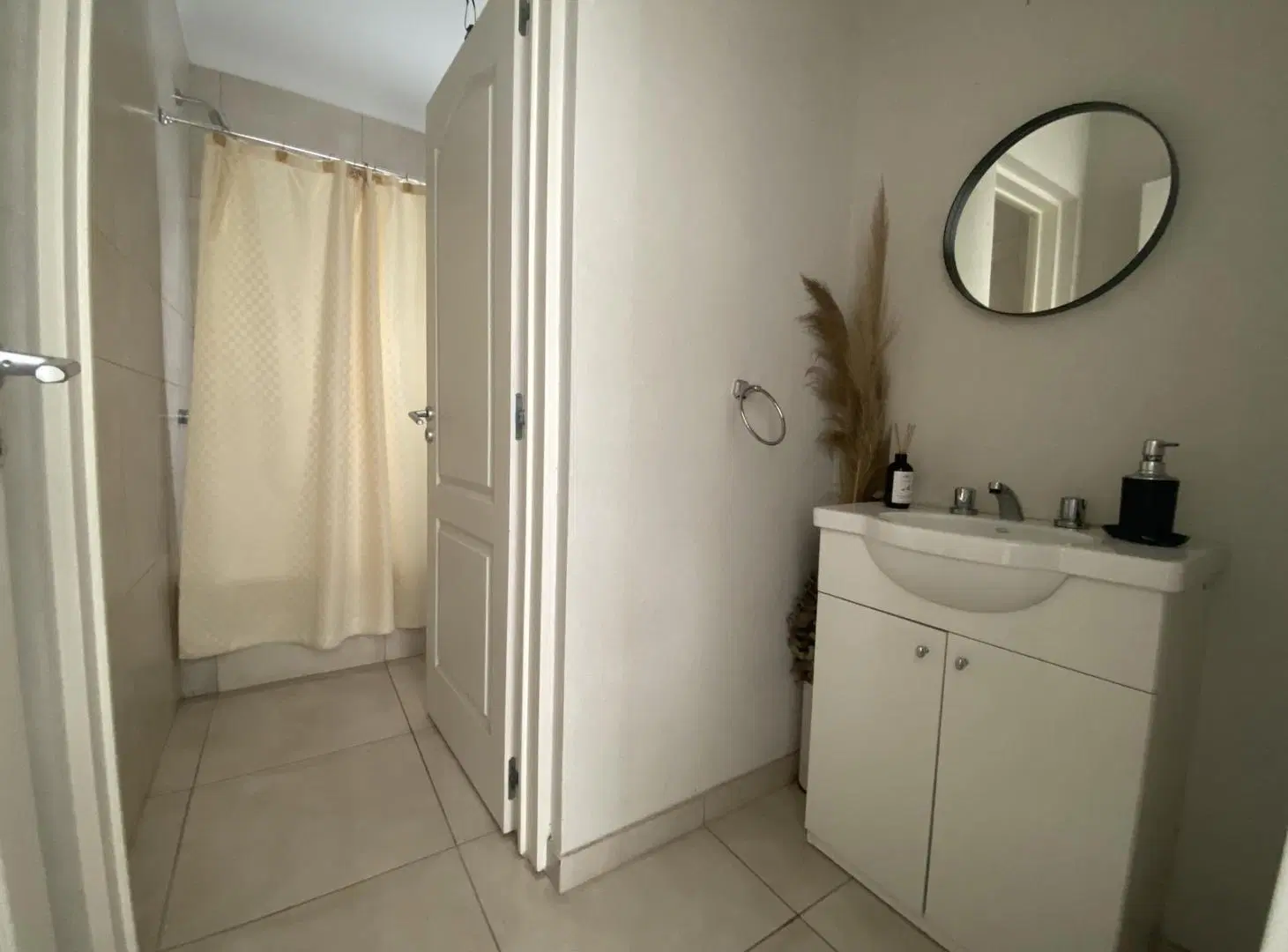 Casa en Venta 4 Ambientes en San Ramon - Pilar Del Este 3