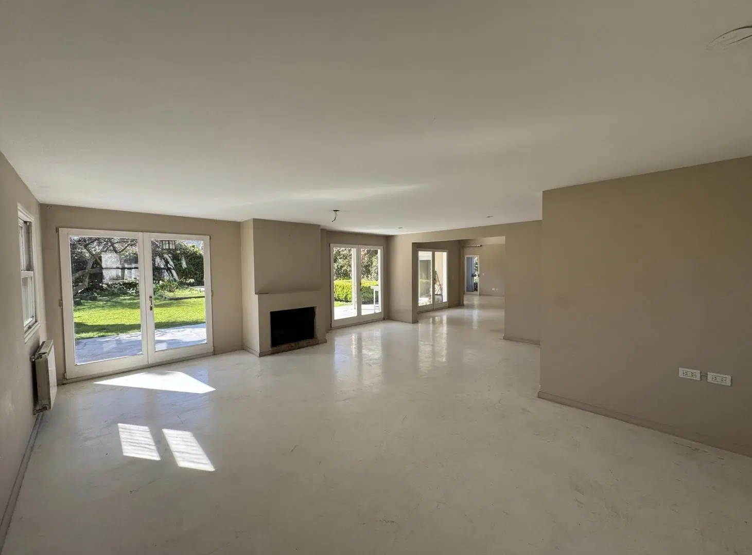 Casa en Venta 5 Ambientes en Senderos 1 - Pilar 4