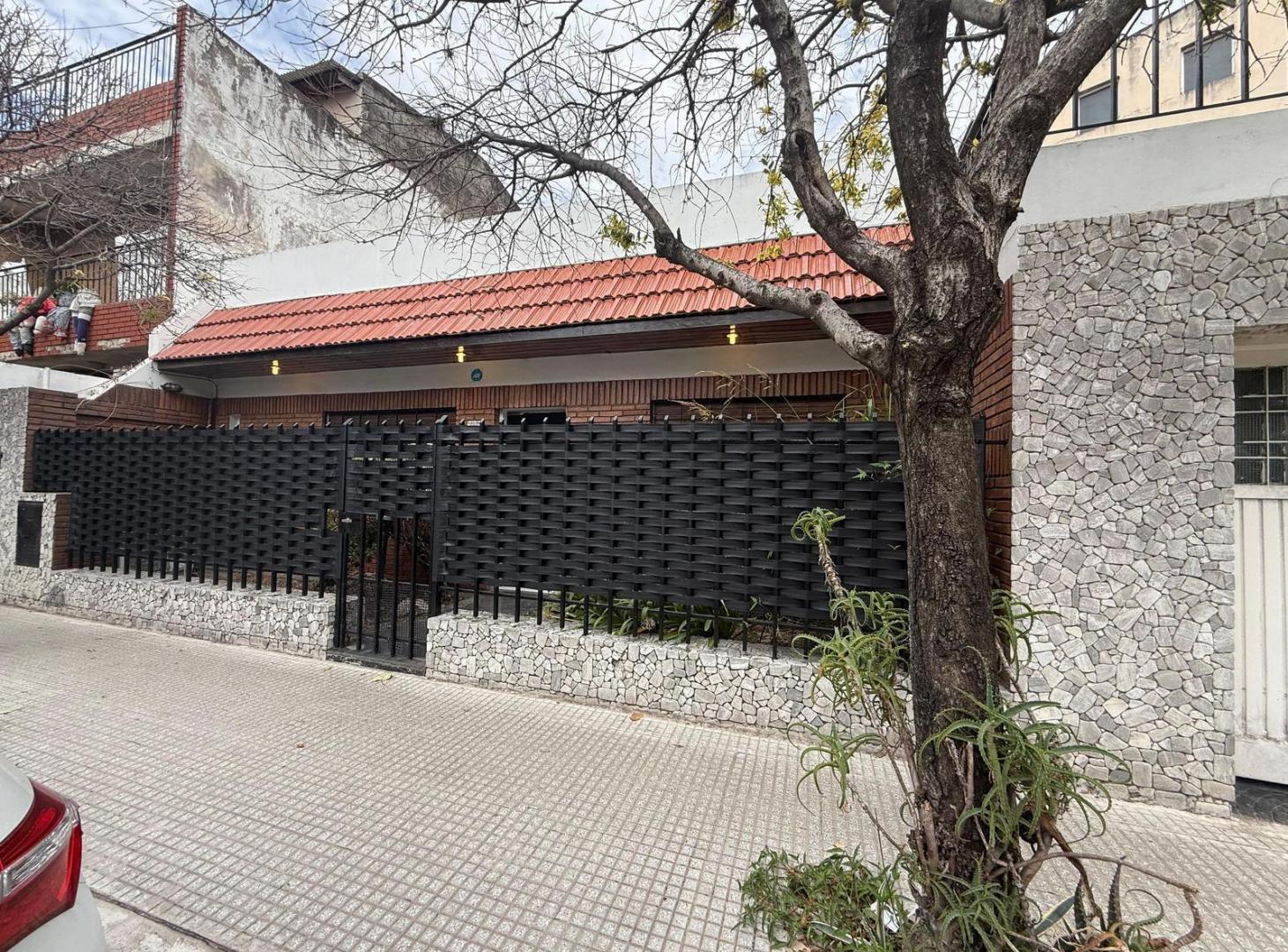 PH en Venta 4 Ambientes en Monte Castro