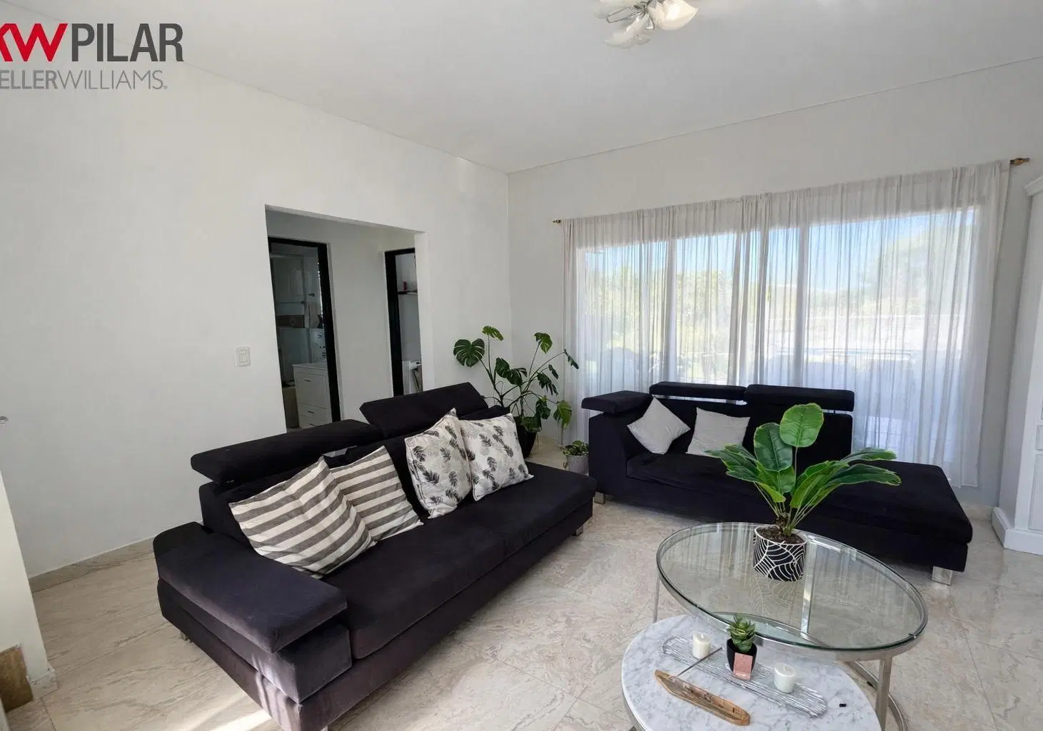 Casa en venta 4 ambientes con jardín y quincho en San Sebastián 2
