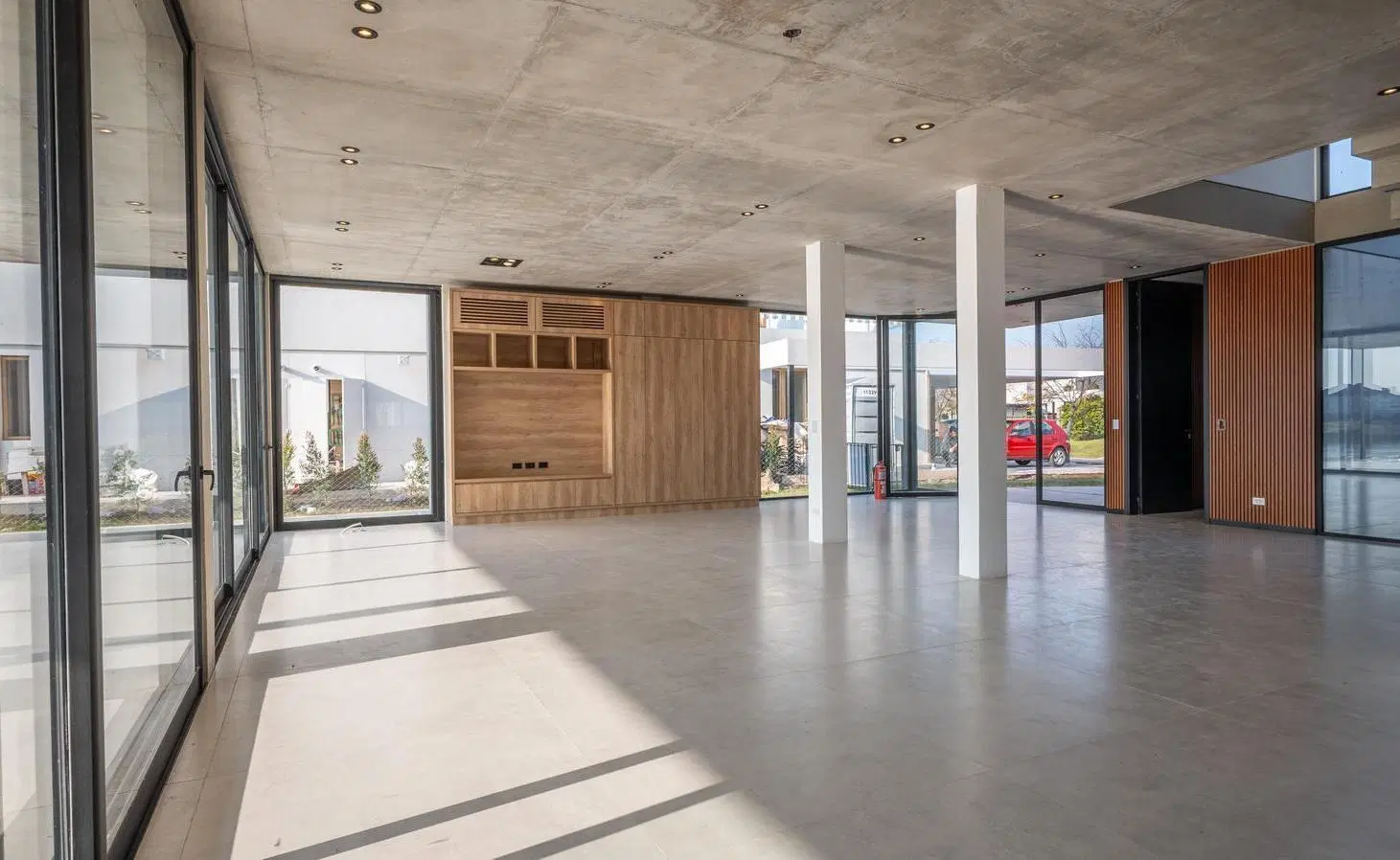 Casa al Lago, Calidad Premium, en Barrio Marinas, Puertos del Lago 5