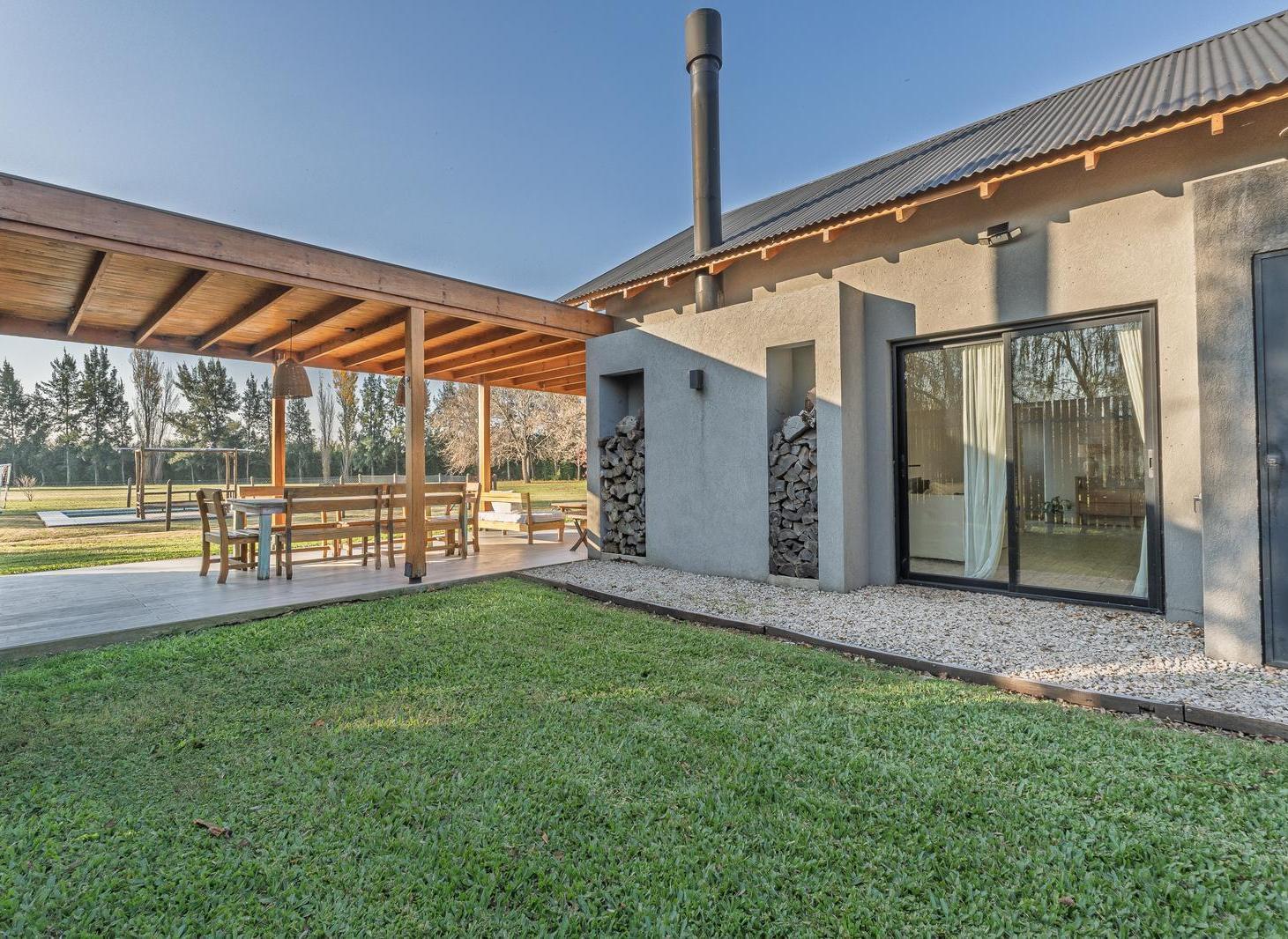 Casa en Venta 4 Ambientes en Altos del Cañadon - Capilla del Señor