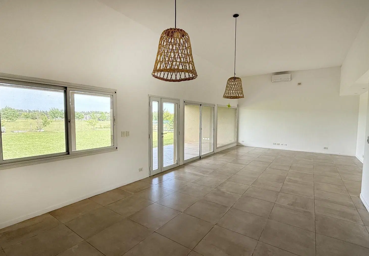 Casa en Alquiler 4 Ambientes en El Campo - Fincas Exclusivas Cardales 3