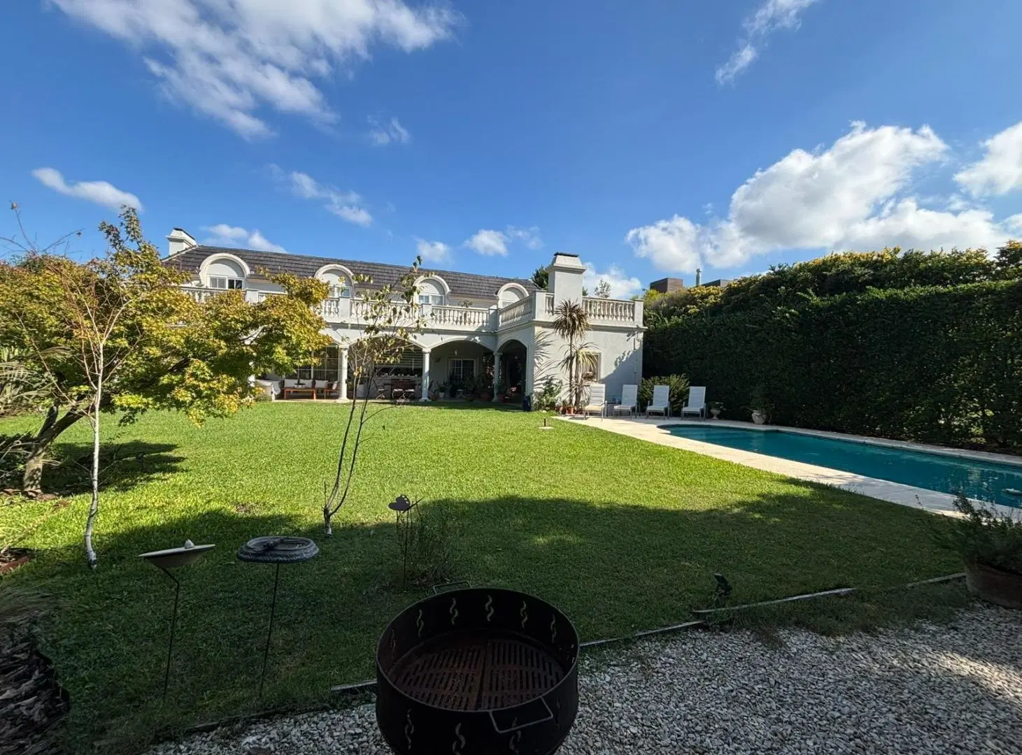 Casa en Venta 6 Ambientes en Saint Mathews 2