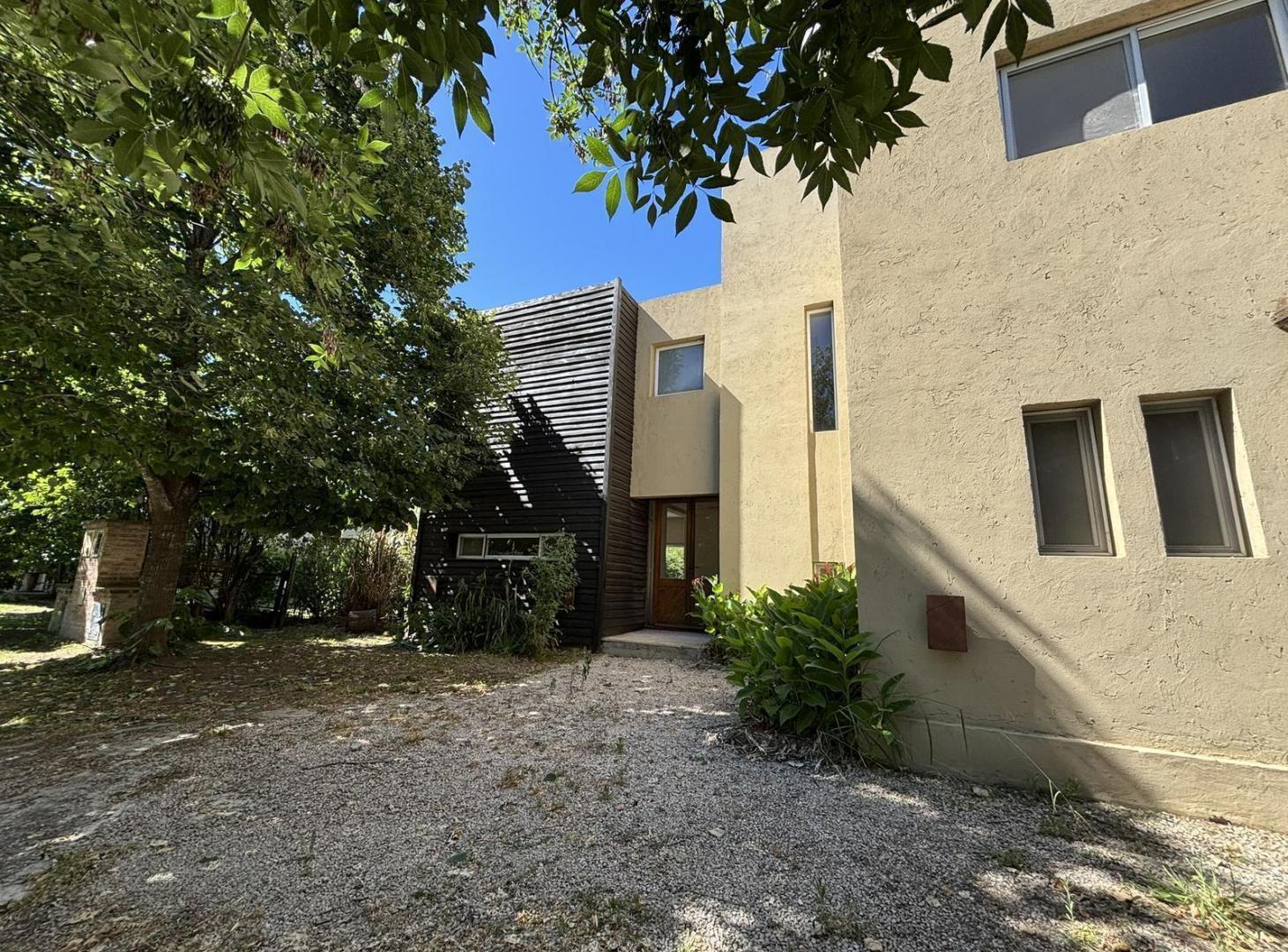 Casa en Venta 4 Ambientes en Saint Matthew's
