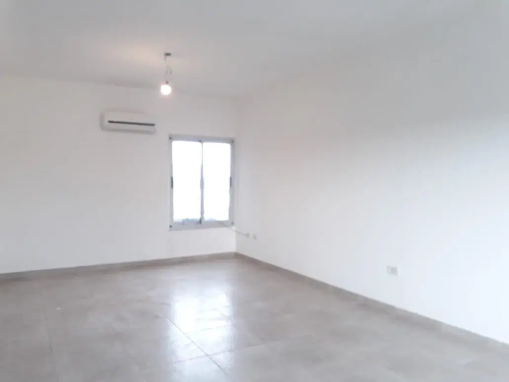 Monoambiente en Venta en Escobar 3