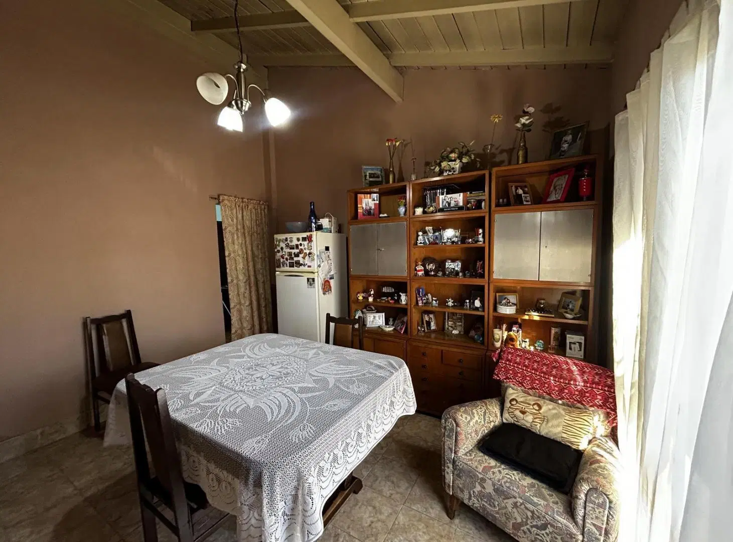 Casa en Venta 8 Ambientes en Villa De Mayo 2