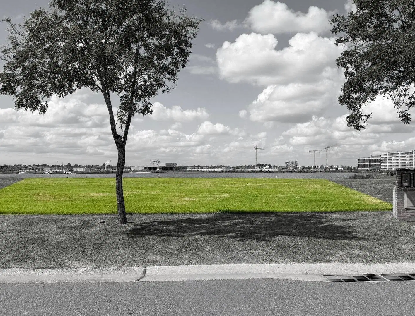 Terreno en Venta al Agua, 1061m2, en Barrio Marinas, Puertos del Lago 4